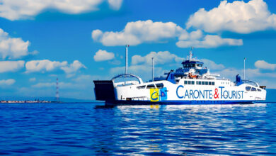 Caronte & Tourist