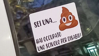 Adesivo Scivolo Disabili