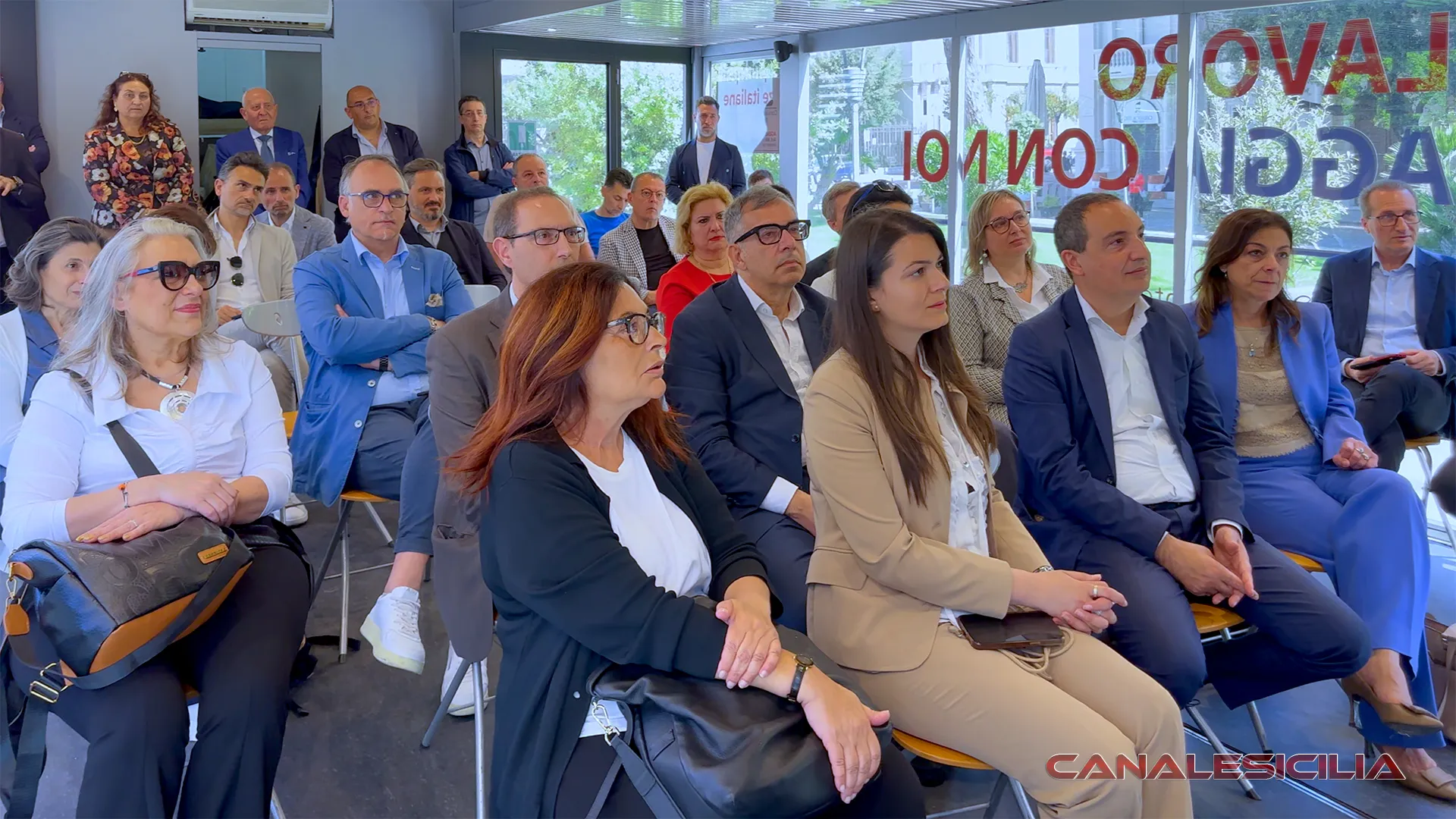Lavoro Viaggia con Noi  2025